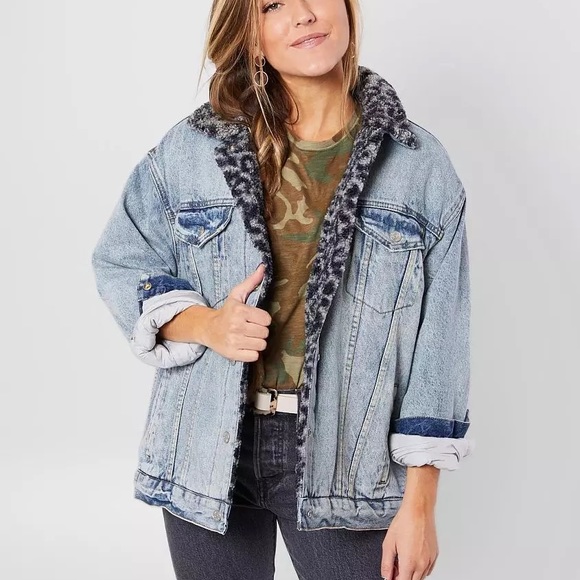 Wild Ones Denim Trucker Cheetah Jacket Free People XL
